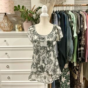 Tamara H | Black and White Layered Blouse size M